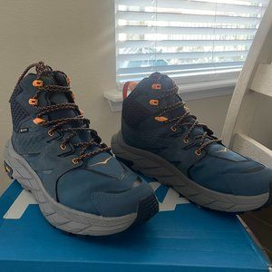 HOKA ANACAPA MID GTX 10D OUTER SPACE